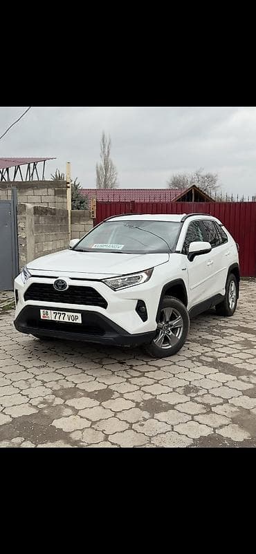 Toyota RAV4: 2021 г., 2.5 л, Автомат, Гибрид, Кроссовер lalafo.kg да Toyota RAV4: 2021 г., 2.5 л, Автомат, Гибрид, Кроссовер