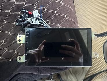 Автомобильная мультимедийная магнитола с сенсорным экраном - at lalafo.kg Автомобильная мультимедийная магнитола с сенсорным экраном -