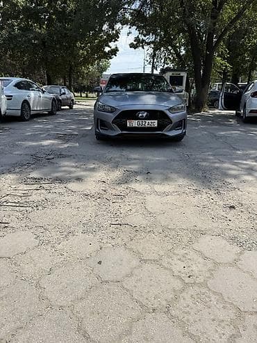 Hyundai Veloster: 2018 г., Автомат, Бензин, Хэтчбэк at lalafo.kg Hyundai Veloster: 2018 г., Автомат, Бензин, Хэтчбэк