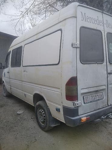 Грузовик, Mercedes-Benz at lalafo.kg Грузовик, Mercedes-Benz