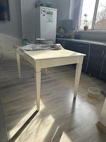 Кухонный стол, Прямоугольный, Нераскладной at lalafo.kg Кухонный стол, Прямоугольный, Нераскладной