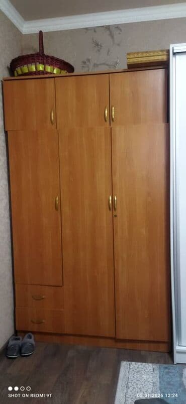 Шкаф для одежды, Прямой, ЛДСП at lalafo.kg Шкаф для одежды, Прямой, ЛДСП