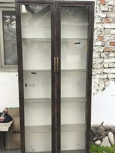 Сервант, Б/у, Дерево at lalafo.kg Сервант, Б/у, Дерево