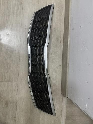 Решетка радиатора Kia 2018 г., Б/у, Оригинал at lalafo.kg Решетка радиатора Kia 2018 г., Б/у, Оригинал