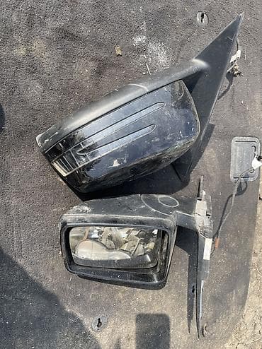 Боковые зеркала 204 кузов цешка at lalafo.kg Боковые зеркала 204 кузов цешка