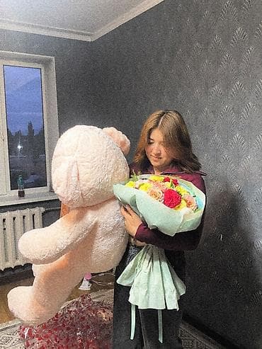 Новый большой плюшевый мишка - Плюшевый мишка: - Рост примерно at lalafo.kg Новый большой плюшевый мишка - Плюшевый мишка: - Рост примерно