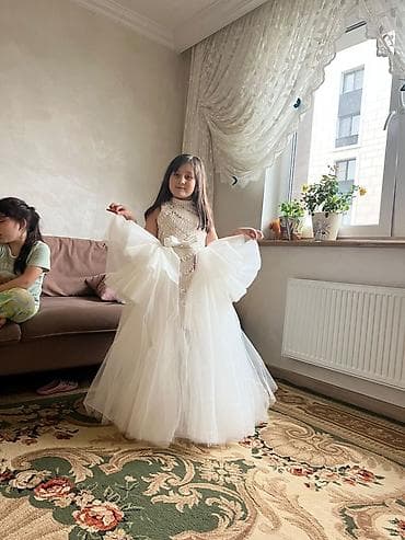 Детское платье, цвет - Белый at lalafo.kg Детское платье, цвет - Белый