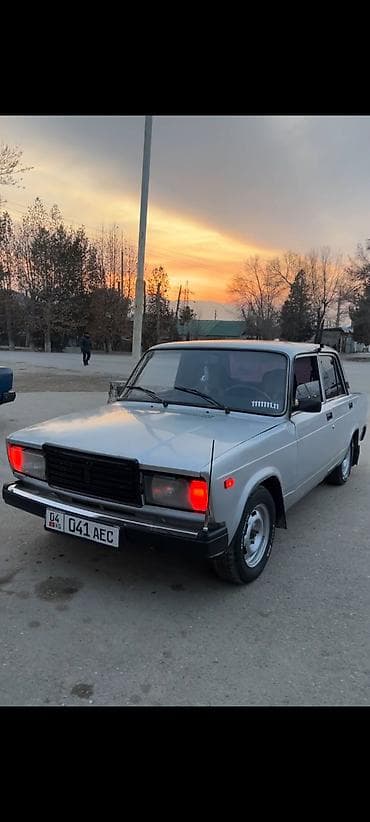 ВАЗ (ЛАДА) 2107: 2010 г., 1.6 л, Механика, Бензин, Седан at lalafo.kg ВАЗ (ЛАДА) 2107: 2010 г., 1.6 л, Механика, Бензин, Седан