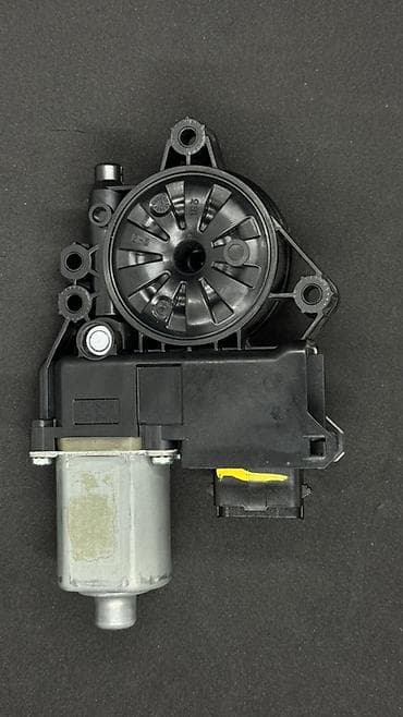 Автокосметика: Электр моторчосу Hyundai 2013 г., Жаңы, Оригинал lalafo.kg да — 3 Автокосметика: Электр моторчосу Hyundai 2013 г., Жаңы, Оригинал — 3