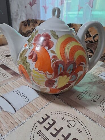 Советский фарфоровый заварной чайник "ПЕТУШОК ", который был at lalafo.kg Советский фарфоровый заварной чайник "ПЕТУШОК ", который был