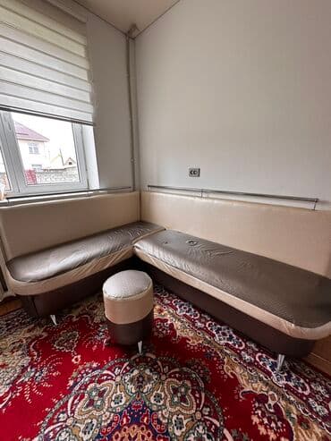 Продаю уголок +4 стулья 🪑 at lalafo.kg Продаю уголок +4 стулья 🪑