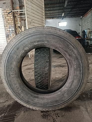 Шиналар R 22,5, Колдонулган, Жуп, Жүк ташуучу унаалар/Автобустар, Pirelli lalafo.kg да — 4 Шиналар R 22,5, Колдонулган, Жуп, Жүк ташуучу унаалар/Автобустар, Pirelli — 4