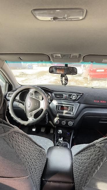 Mini: Kia Rio: 2015 г., 1.6 л, Механика, Бензин, Седан lalafo.kg да — 8 Mini: Kia Rio: 2015 г., 1.6 л, Механика, Бензин, Седан — 8