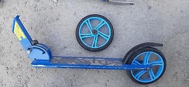 Отдам за шаурму самокат.Нужно приварить руль к корпусу и ось на at lalafo.kg Отдам за шаурму самокат.Нужно приварить руль к корпусу и ось на