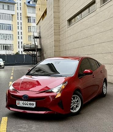 Toyota Prius: 2016 г., 1.8 л, Вариатор, Гибрид, Хэтчбэк at lalafo.kg Toyota Prius: 2016 г., 1.8 л, Вариатор, Гибрид, Хэтчбэк