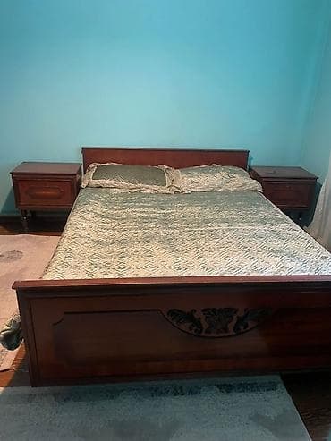 Спальный гарнитур, Б/у, Двуспальная кровать, Шкаф, Трюмо, Дерево, Самовывоз, Платная доставка, цвет - Коричневый at lalafo.kg Спальный гарнитур, Б/у, Двуспальная кровать, Шкаф, Трюмо, Дерево, Самовывоз, Платная доставка, цвет - Коричневый