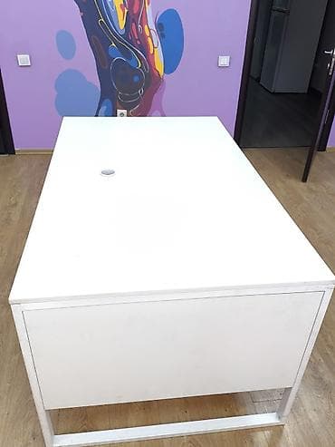 Компьютерный стол, С полками at lalafo.kg Компьютерный стол, С полками