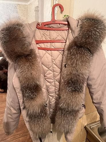 Пуховик, Короткая модель, С мехом, 2XL at lalafo.kg Пуховик, Короткая модель, С мехом, 2XL