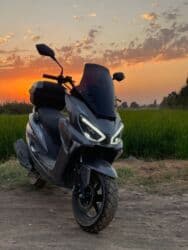 Макси-скутер M8, 150 куб. см, Бензин, Б/у at lalafo.kg Макси-скутер M8, 150 куб. см, Бензин, Б/у