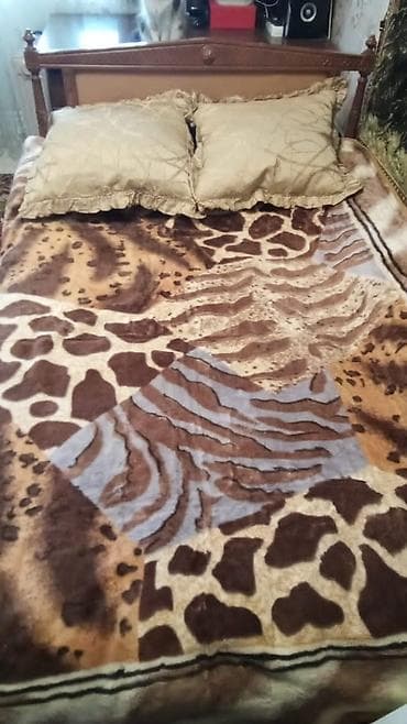 Продаётся двуспальная кровать. Производство Египет (выпуск времён at lalafo.kg Продаётся двуспальная кровать. Производство Египет (выпуск времён