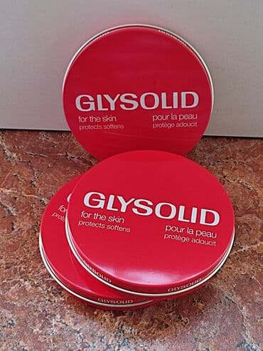 Отличный подарок для всей семьи! Бальзам для кожи "GLYSOLID,"и крем at lalafo.kg Отличный подарок для всей семьи! Бальзам для кожи "GLYSOLID,"и крем