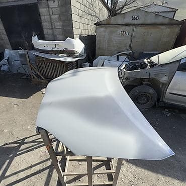 Капот Toyota, Б/у, Оригинал at lalafo.kg Капот Toyota, Б/у, Оригинал