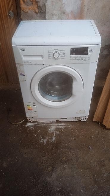 Одам холодиник и машинку за 6000 или за 4500 Продаю б/у холодильник и at lalafo.kg Одам холодиник и машинку за 6000 или за 4500 Продаю б/у холодильник и