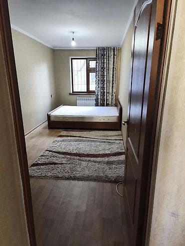 3 комнаты, 58 м², 104 серия, 2 этаж, Косметический ремонт at lalafo.kg 3 комнаты, 58 м², 104 серия, 2 этаж, Косметический ремонт