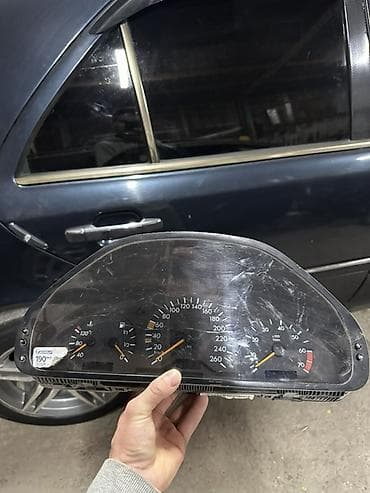 Щиток приборов Mercedes-Benz Оригинал, Германия at lalafo.kg Щиток приборов Mercedes-Benz Оригинал, Германия