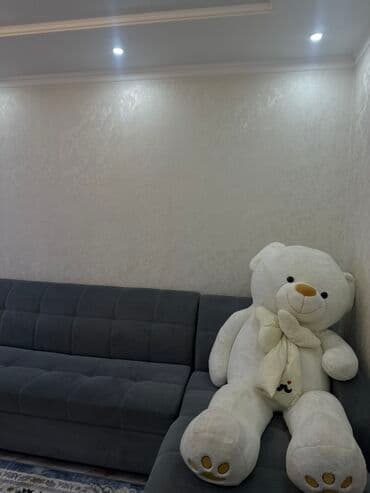 Просторная светлая квартира с современным интерьером. Ищу 1 девушку at lalafo.kg Просторная светлая квартира с современным интерьером. Ищу 1 девушку