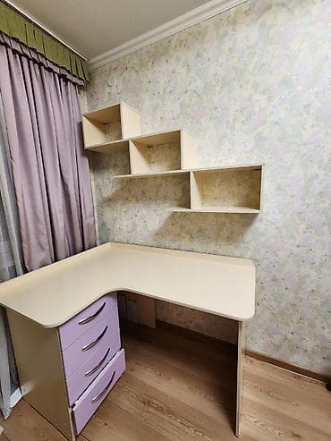 Балдар үчүн столдору: Балдар гарнитурасы, Колдонулган, Кыздар үчүн lalafo.kg да — 1 Балдар үчүн столдору: Балдар гарнитурасы, Колдонулган, Кыздар үчүн — 1