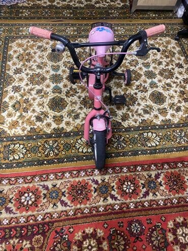 Детский велосипед, 3-колесный, 3 - 4 года, Для девочки, Б/у at lalafo.kg Детский велосипед, 3-колесный, 3 - 4 года, Для девочки, Б/у