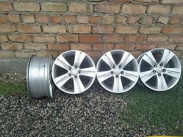 Литые Диски R 17 Kia, Комплект, отверстий - 5 at lalafo.kg Литые Диски R 17 Kia, Комплект, отверстий - 5