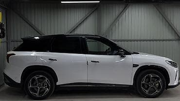 BYD Song Plus: 2024 г., 0.7 л, Автомат, Электромобиль, Кроссовер at lalafo.kg BYD Song Plus: 2024 г., 0.7 л, Автомат, Электромобиль, Кроссовер