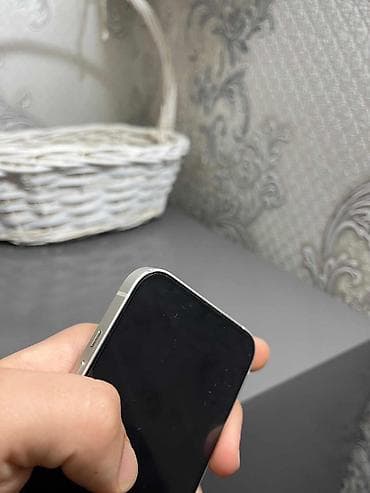 IPhone 13, Старлайт at lalafo.kg IPhone 13, Старлайт