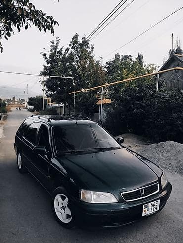 Honda Civic: 2000 г., 1.4 л, Механика, Бензин, Универсал at lalafo.kg Honda Civic: 2000 г., 1.4 л, Механика, Бензин, Универсал