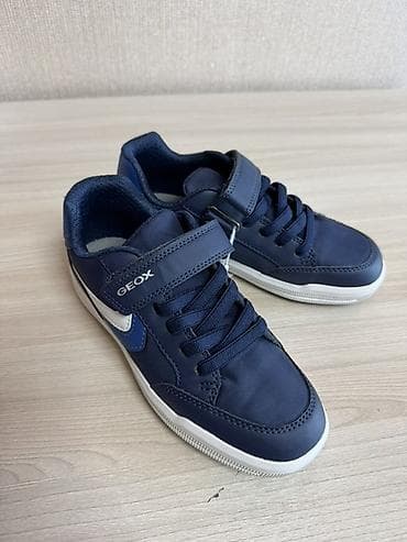 Детские кроссовки GEOX Respira, оригинал, со штатов - Размер: 33 at lalafo.kg Детские кроссовки GEOX Respira, оригинал, со штатов - Размер: 33