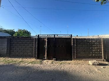 ПРОДАЮ ДОМ БАРАЧНОГО ТИПА В ГОРОДЕ ТОКМОК 2 КОМНАТЫ + БОЛЬШАЯ ПРИХОЖКА at lalafo.kg ПРОДАЮ ДОМ БАРАЧНОГО ТИПА В ГОРОДЕ ТОКМОК 2 КОМНАТЫ + БОЛЬШАЯ ПРИХОЖКА
