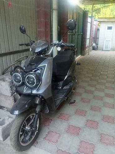 Продам электроскутер в отличном состоянии всё работает пластик весь at lalafo.kg Продам электроскутер в отличном состоянии всё работает пластик весь