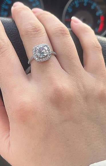 Төш белгилер: Шакек, Үлгүсү 925, Аялдарга, Жаңы lalafo.kg да — 2 Төш белгилер: Шакек, Үлгүсү 925, Аялдарга, Жаңы — 2