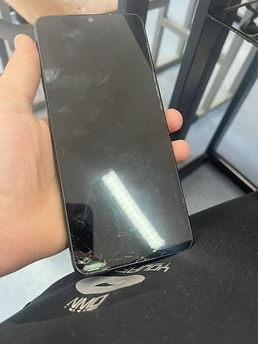 Redmi, Redmi A3, Б/у, 128 ГБ, цвет - Черный at lalafo.kg Redmi, Redmi A3, Б/у, 128 ГБ, цвет - Черный