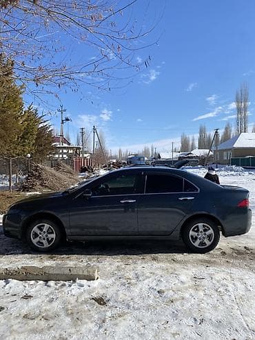 Honda Accord: 2003 г., 2 л, Типтроник, Бензин, Седан at lalafo.kg Honda Accord: 2003 г., 2 л, Типтроник, Бензин, Седан