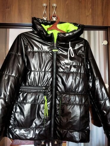 Куртка женская демисезонная, новая спортивная на размер 48. Длина at lalafo.kg Куртка женская демисезонная, новая спортивная на размер 48. Длина