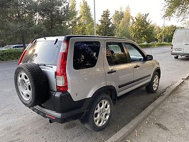 Honda CR-V: 2005 г., 2.4 л, Автомат, Бензин, Внедорожник at lalafo.kg Honda CR-V: 2005 г., 2.4 л, Автомат, Бензин, Внедорожник