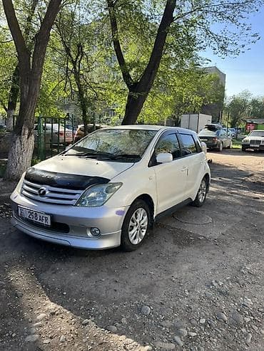 Toyota Ist: 2003 г., Автомат, Бензин, Хетчбек lalafo.kg да Toyota Ist: 2003 г., Автомат, Бензин, Хетчбек