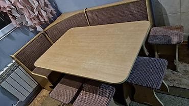 Бычуучу столдор: Ашкана үчүн үстөл, Колдонулган, Тик бурчтуу, Бүктөлбөгөн lalafo.kg да — 1 Бычуучу столдор: Ашкана үчүн үстөл, Колдонулган, Тик бурчтуу, Бүктөлбөгөн — 1