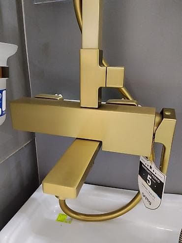 Суу аралаштыргычтар: Смеситель для раковины/ванны в цвете матовое золото. - Современный lalafo.kg да — 1 Суу аралаштыргычтар: Смеситель для раковины/ванны в цвете матовое золото. - Современный — 1