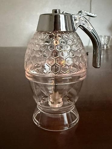 Диспенсер для мёда, сиропов и соусов - Удобная дозировка одним at lalafo.kg Диспенсер для мёда, сиропов и соусов - Удобная дозировка одним