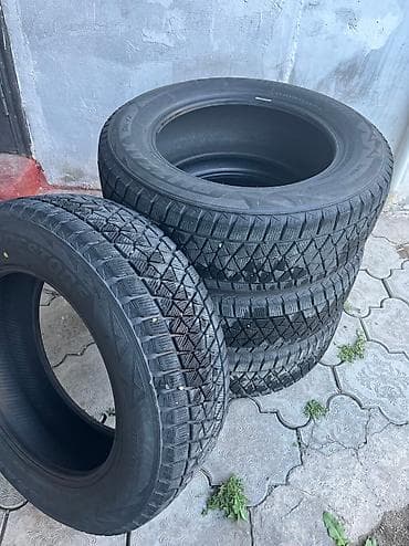 Шиналар 225 / 65 / R 17, Кыш, Колдонулган, Комплект, Жеңил унаалар, Жапония, Bridgestone lalafo.kg да — 1 Шиналар 225 / 65 / R 17, Кыш, Колдонулган, Комплект, Жеңил унаалар, Жапония, Bridgestone — 1