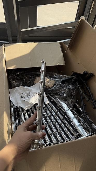 Вешала-«водопады» для торгового оборудования at lalafo.kg Вешала-«водопады» для торгового оборудования